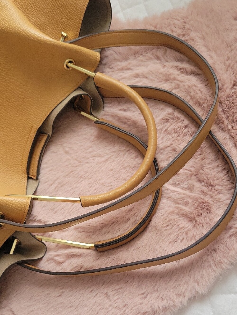 Sondra Roberts Tan Leather Shoulder Tote - Picture 5 of 7